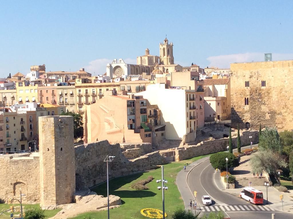 Tarragona Suites Mediona Zewnętrze zdjęcie