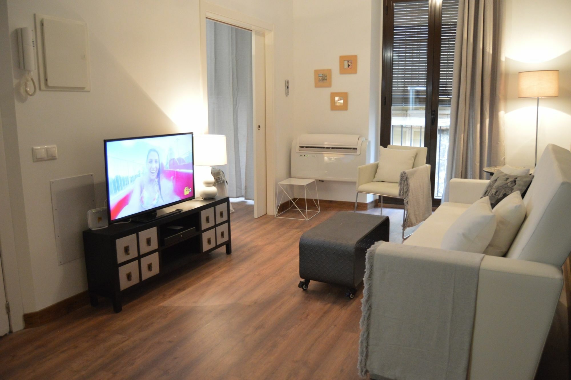 Tarragona Suites Mediona Zewnętrze zdjęcie