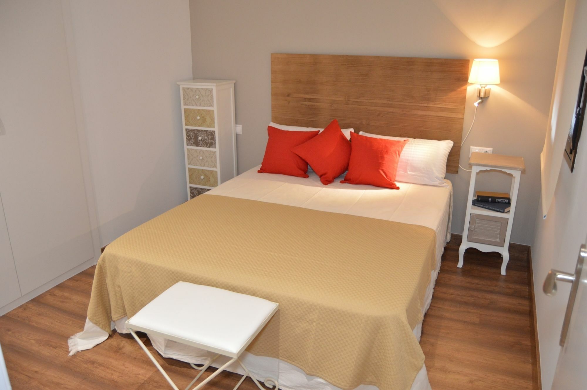 Tarragona Suites Mediona Zewnętrze zdjęcie